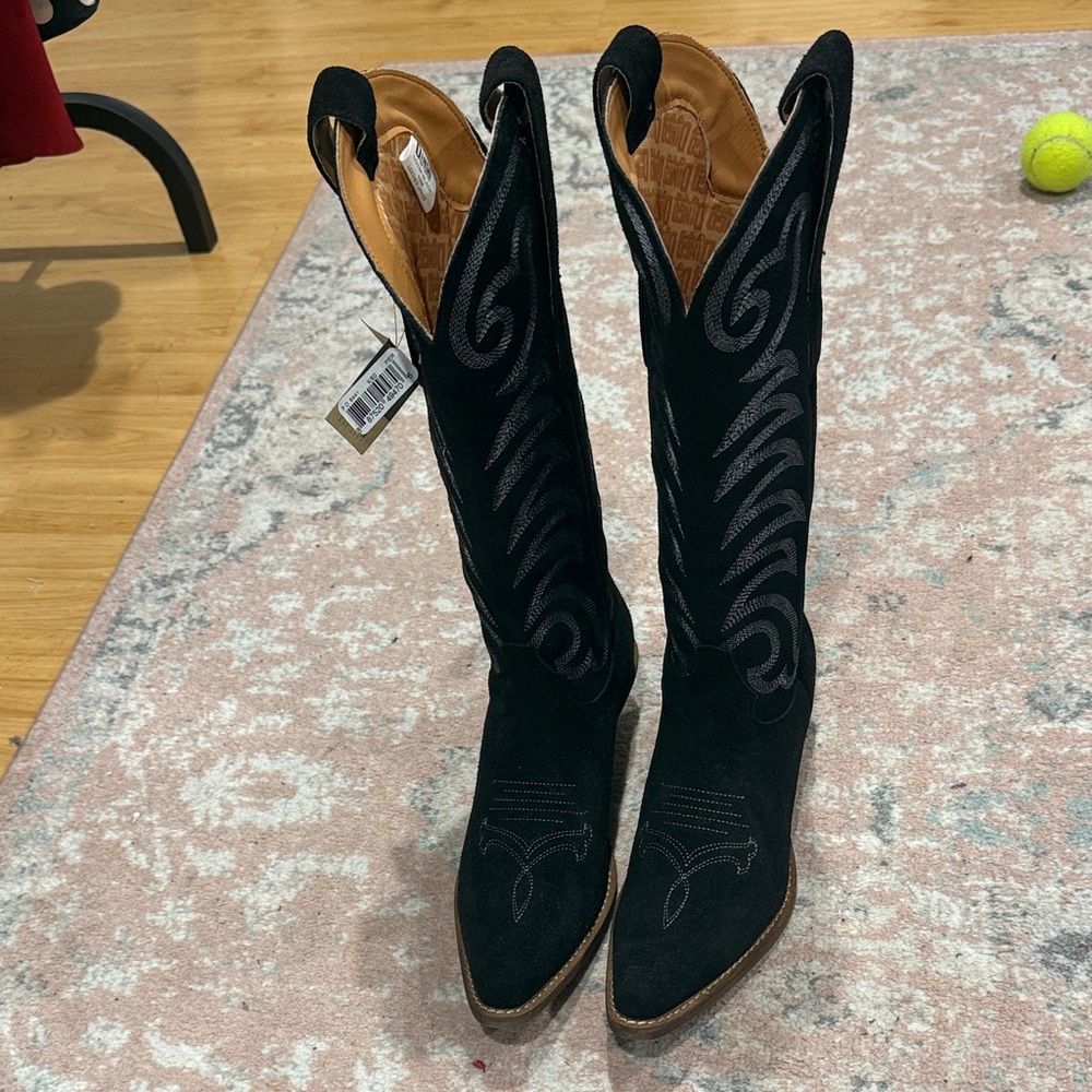 Dingo Black Suede Movin On Western Boot